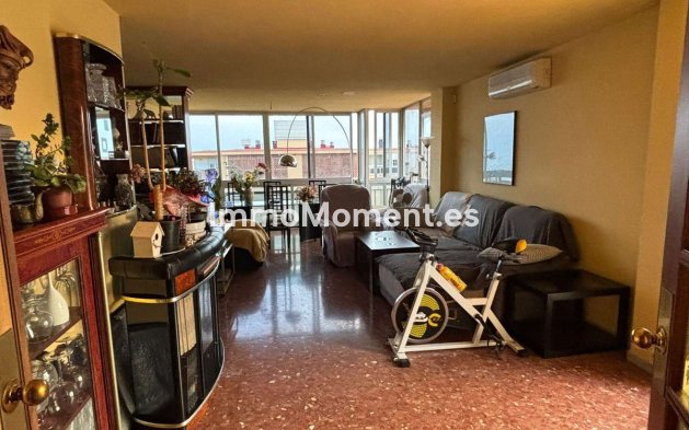 Wiederverkauf - Wohnung - Málaga