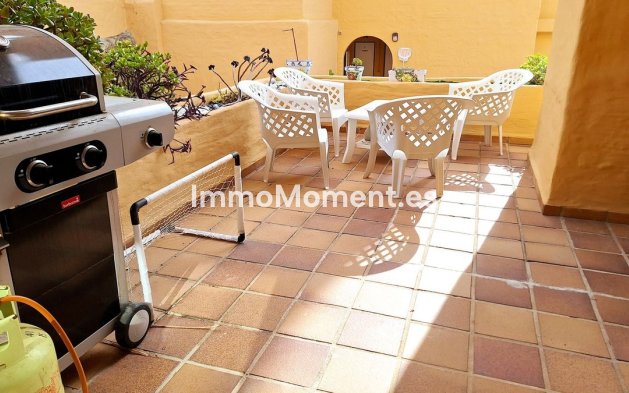 Resale - Apartment - Manilva - La Duquesa
