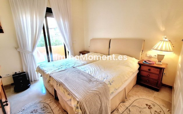 Resale - Apartment - Manilva - La Duquesa