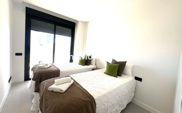 Reventa - Apartamento - Marbella - Altos de los Monteros