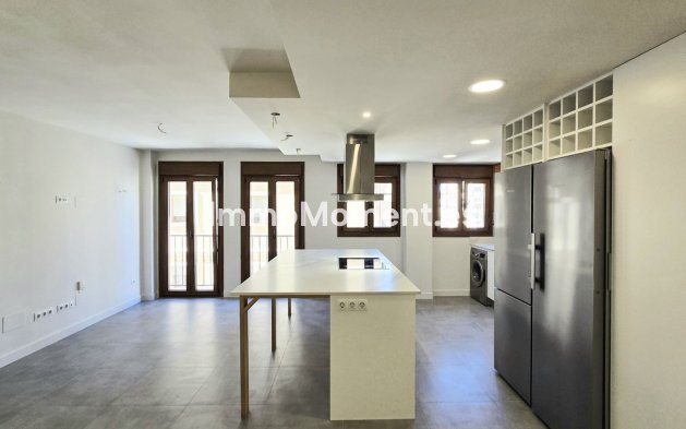 Resale - Apartment - Málaga - Málaga Centro