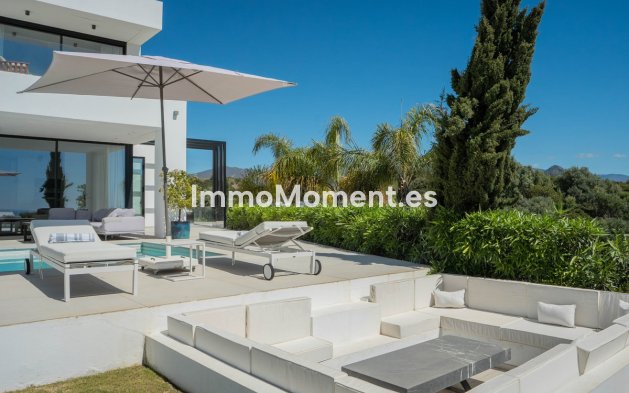 Reventa - Villa independiente - Estepona  - Estepona Centro