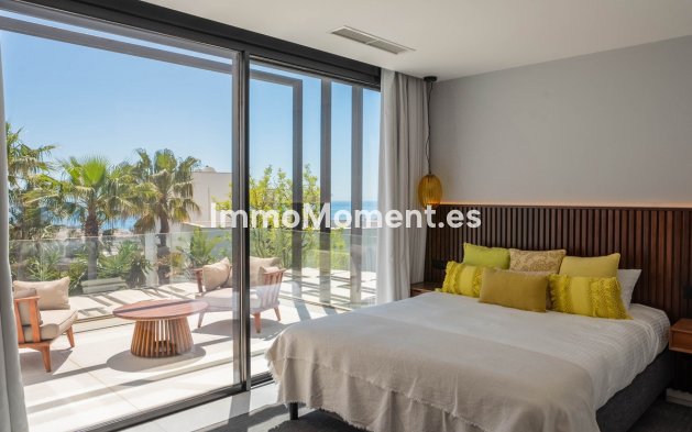 Reventa - Villa independiente - Estepona  - Estepona Centro