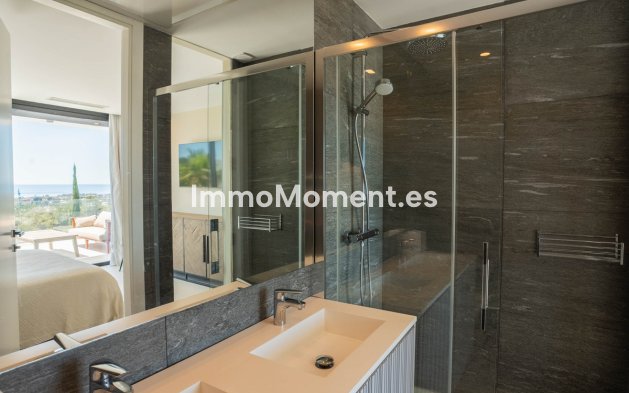 Reventa - Villa independiente - Estepona  - Estepona Centro