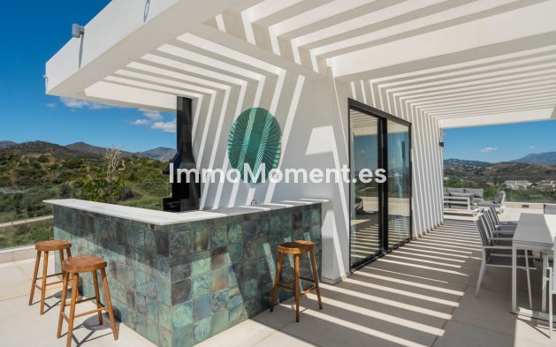 Reventa - Villa independiente - Estepona  - Estepona Centro