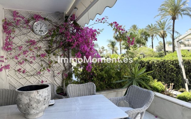 Resale - Apartment - Marbella - Puerto Banús