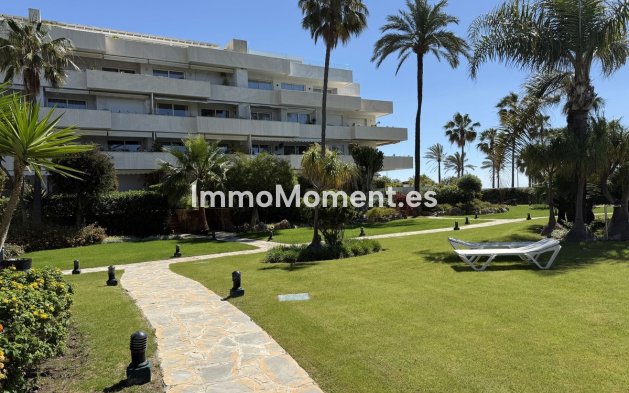 Resale - Apartment - Marbella - Puerto Banús