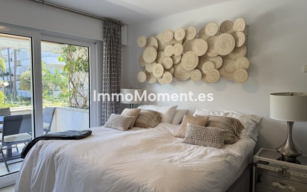 Resale - Apartment - Marbella - Puerto Banús