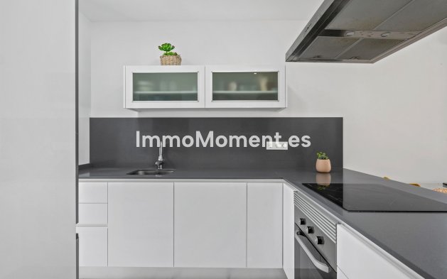 Bestaande woning - Vrijstaande villa - Torrevieja - Torrevieja Centro