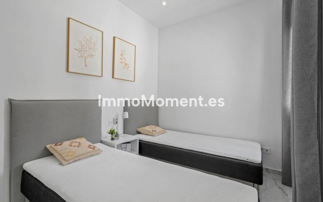 Bestaande woning - Vrijstaande villa - Torrevieja - Torrevieja Centro
