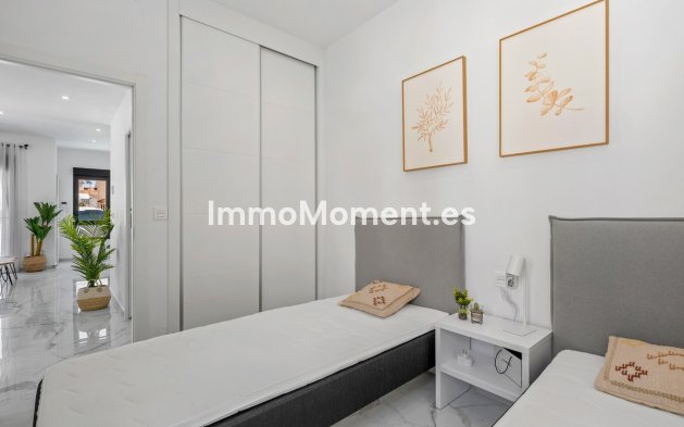 Bestaande woning - Vrijstaande villa - Torrevieja - Torrevieja Centro