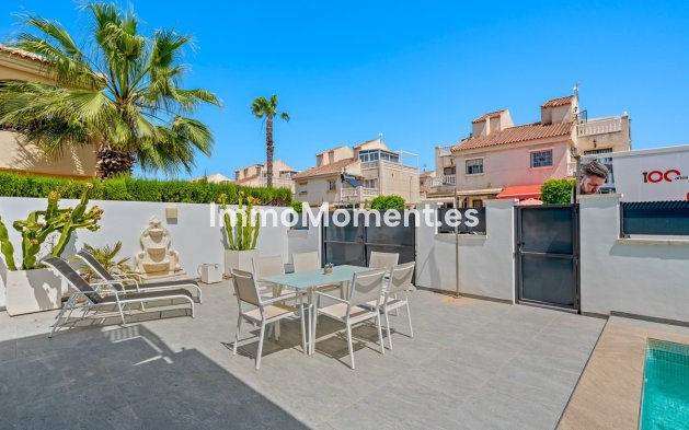 Bestaande woning - Vrijstaande villa - Torrevieja - Torrevieja Centro