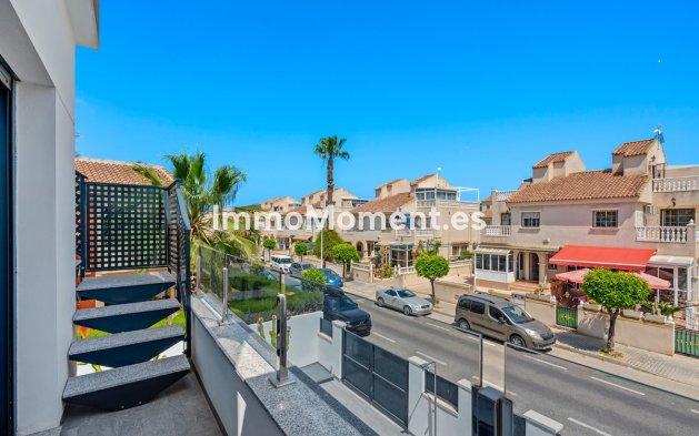 Bestaande woning - Vrijstaande villa - Torrevieja - Torrevieja Centro