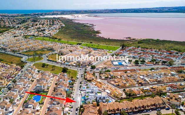 Bestaande woning - Vrijstaande villa - Torrevieja - Torrevieja Centro