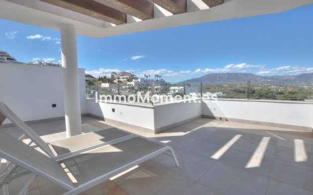 Resale - Apartment - Mijas - Calanova Golf