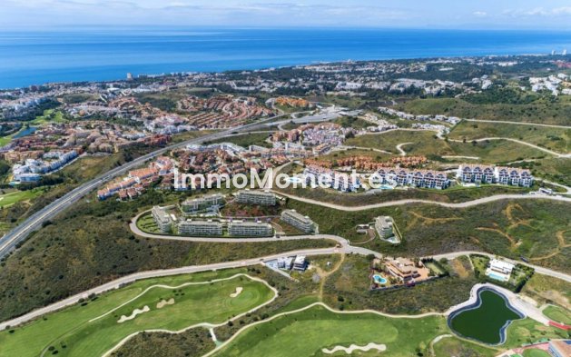 Resale - Apartment - Mijas - Calanova Golf