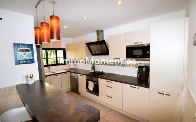 Resale - Villa - Mijas - La Cala de Mijas