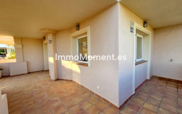 Resale - Apartment - Manilva - La Duquesa
