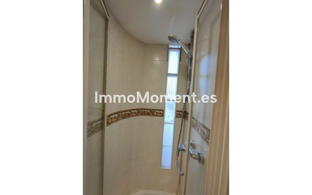 Resale - Apartment - Benidorm - Benidorm Centro