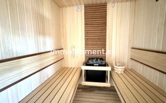 Resale - Apartment - Fuengirola - Fuengirola Centro