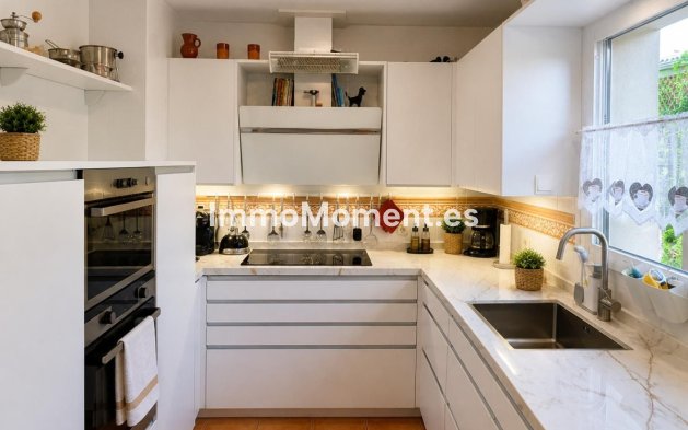 Reventa - Apartamento - Marbella - La Mairena