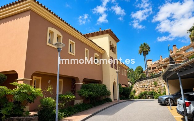 Reventa - Apartamento - Marbella - La Mairena