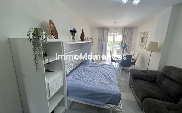 Resale - Apartment - Mijas - Calahonda