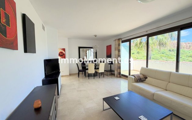 Resale - Apartment - Manilva - La Duquesa