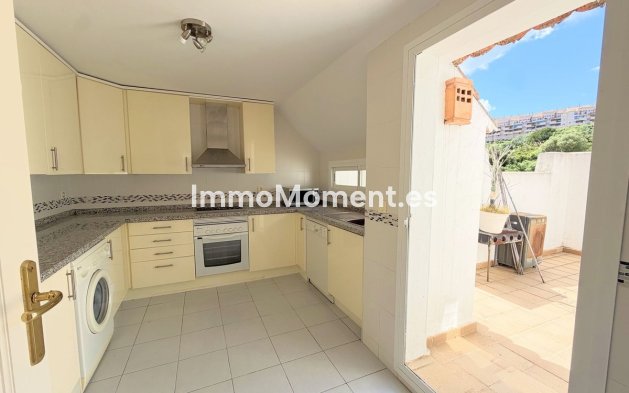 Resale - Apartment - Manilva - La Duquesa