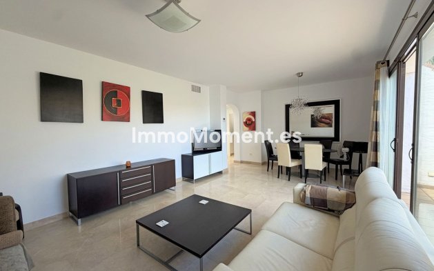 Resale - Apartment - Manilva - La Duquesa