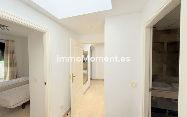 Resale - Apartment - Manilva - La Duquesa