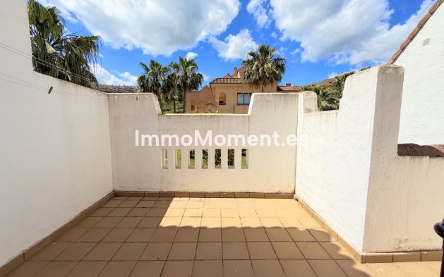 Resale - Apartment - Manilva - La Duquesa