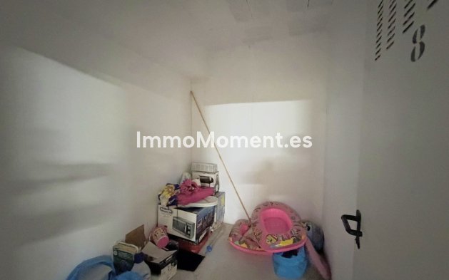 Resale - Apartment - Manilva - La Duquesa