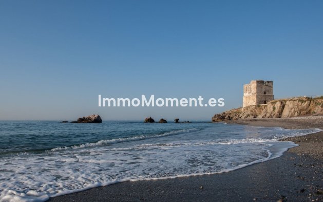 Resale - Apartment - Manilva - La Duquesa