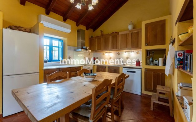 Resale - Country house - Inland  - Alhaurín el Grande Centro