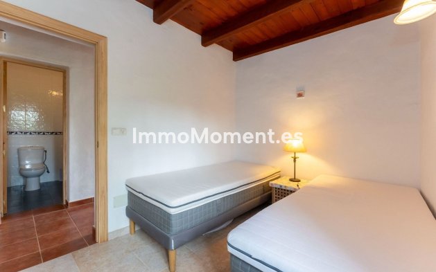 Resale - Country house - Inland  - Alhaurín el Grande Centro