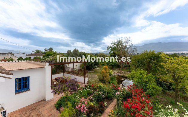 Resale - Country house - Inland  - Alhaurín el Grande Centro