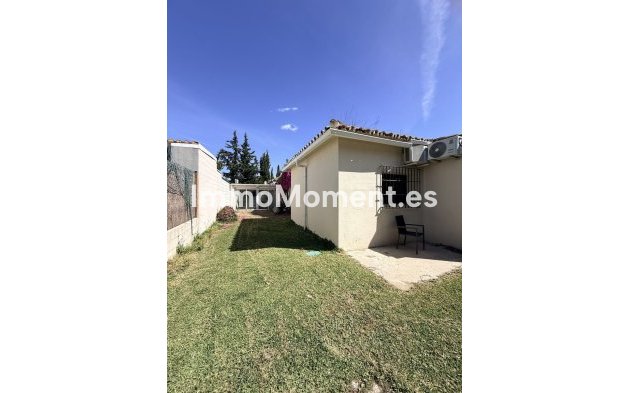 Resale - Detached villa - Estepona - Bel Air