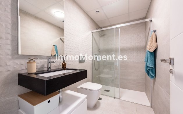 Wiederverkauf - Wohnung - Estepona  - Estepona Centro