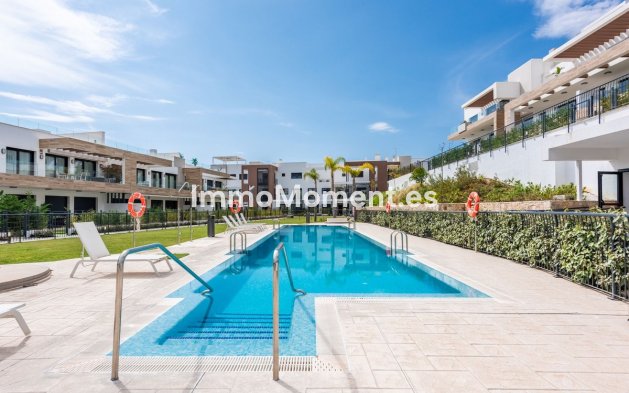 Wiederverkauf - Wohnung - Estepona  - Estepona Centro