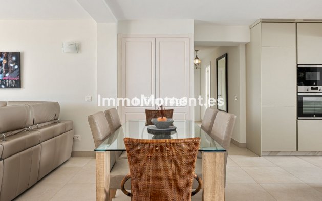 Reventa - Villa independiente - Marbella - Nueva Andalucía