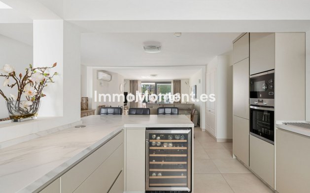 Reventa - Villa independiente - Marbella - Nueva Andalucía