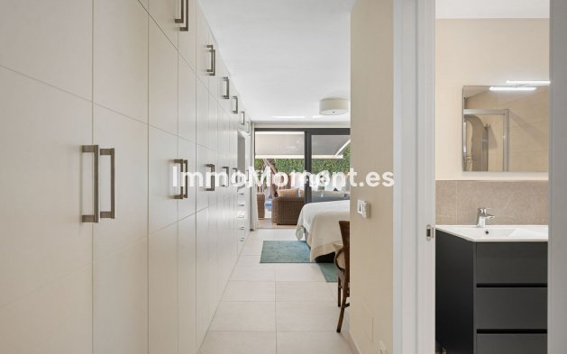 Reventa - Villa independiente - Marbella - Nueva Andalucía