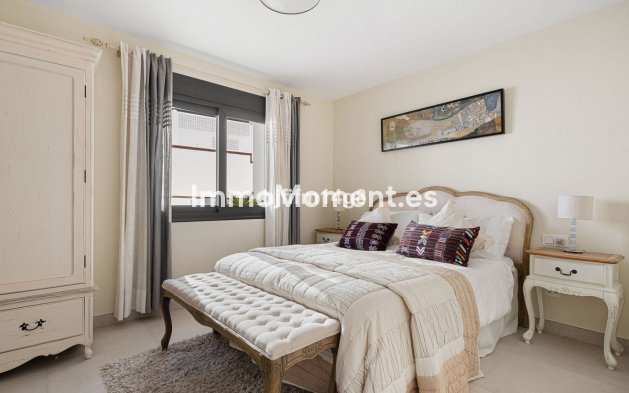 Reventa - Villa independiente - Marbella - Nueva Andalucía