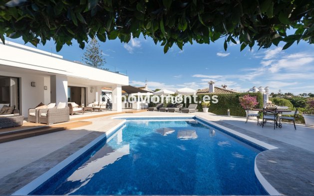 Reventa - Villa independiente - Marbella - Nueva Andalucía