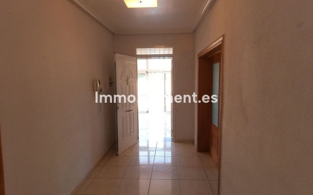 Revente - Villa - Dolores - Dolores Centro