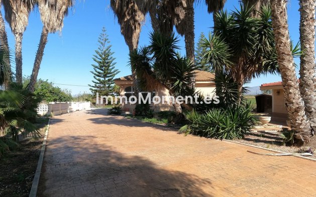 Revente - Villa - Dolores - Dolores Centro