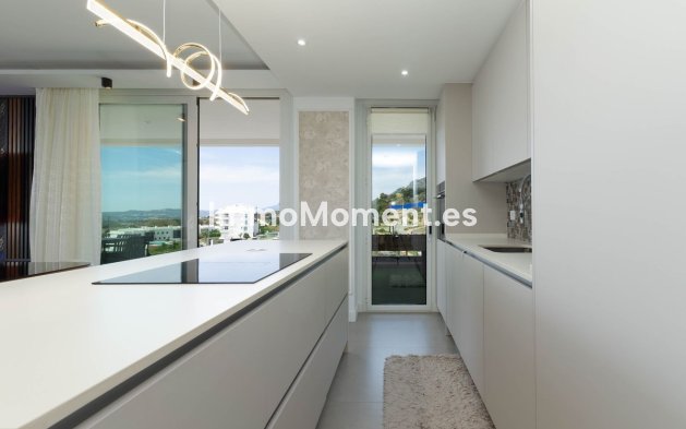 Resale - Apartment - Fuengirola - Fuengirola Centro