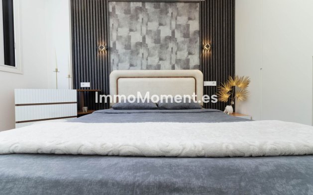 Resale - Apartment - Fuengirola - Fuengirola Centro