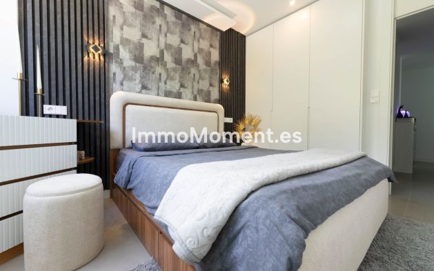 Resale - Apartment - Fuengirola - Fuengirola Centro